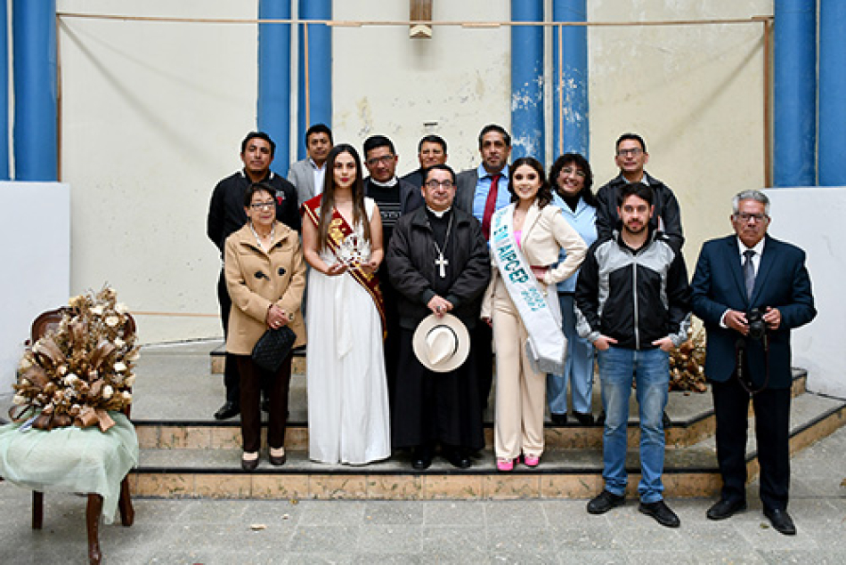 Campaña de recolección de fondos para la restauración de la emblemática capilla &quot;El Rosario&quot; en Cañar
